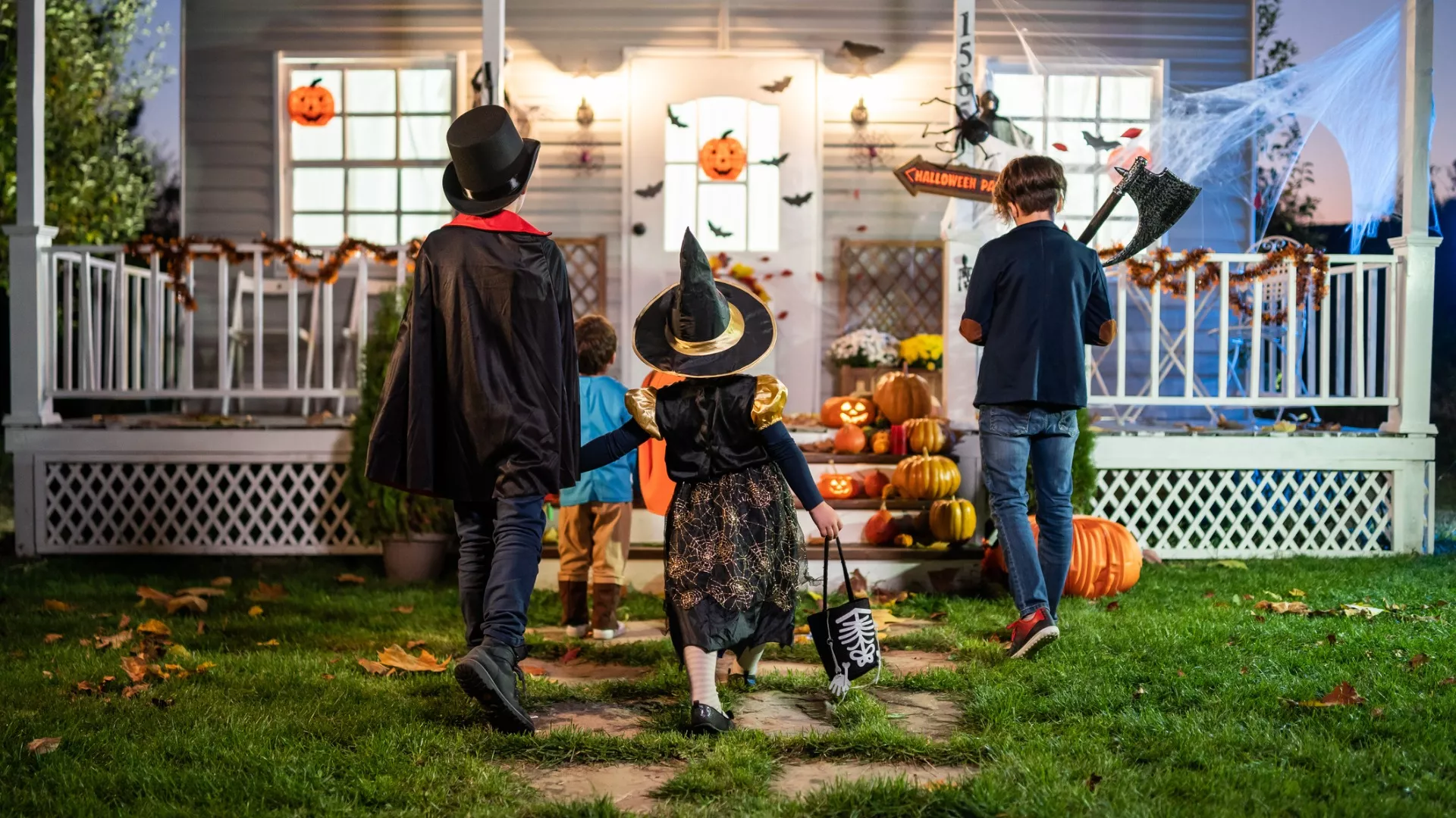 Trick or Treat Times for Your Neighborhood 2022 NW Ohio & SE Michigan